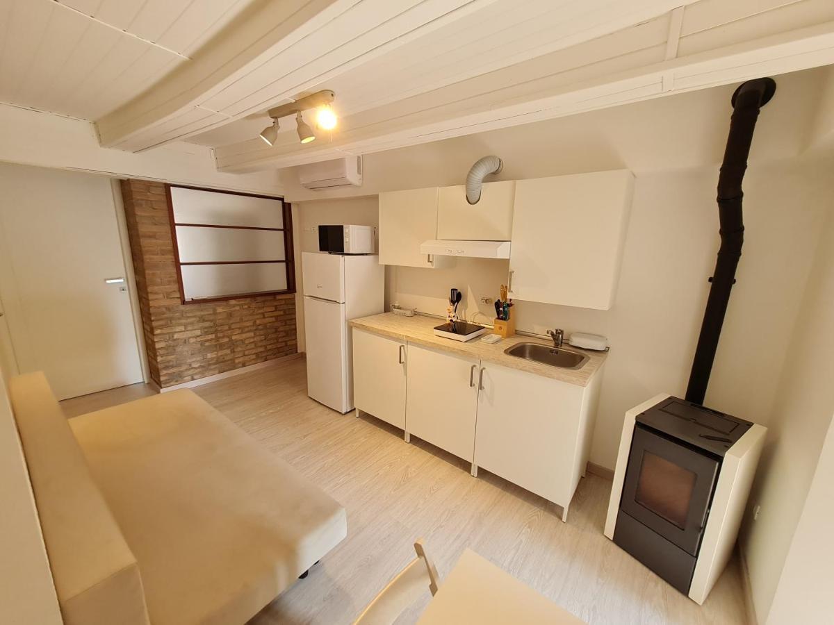 Apartamento Al Castello - Aeroporto Delle Marche - Ancona Falconara Marittima Exterior foto