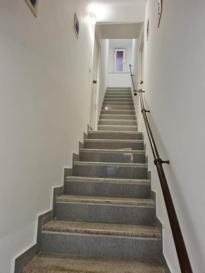 Apartamento Al Castello - Aeroporto Delle Marche - Ancona Falconara Marittima Exterior foto