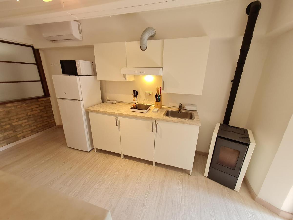 Apartamento Al Castello - Aeroporto Delle Marche - Ancona Falconara Marittima Exterior foto